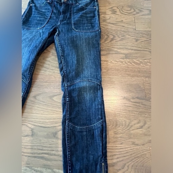 Pilcro & the Letterpress High-rise dennin legging Jeans with Patch Pockets - Picture 8 of 11